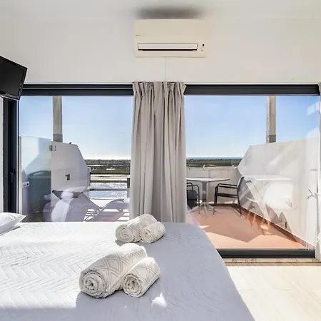 De Tavira -